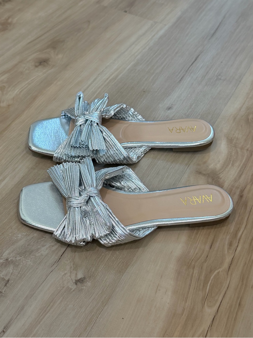 Silver Bow Front Slide Sandals - Women's